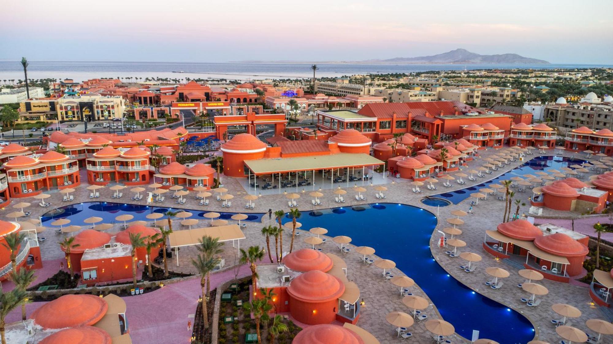Pickalbatros Laguna Club Resort Sharm El Sheikh מראה חיצוני תמונה Aerial view of the resort
