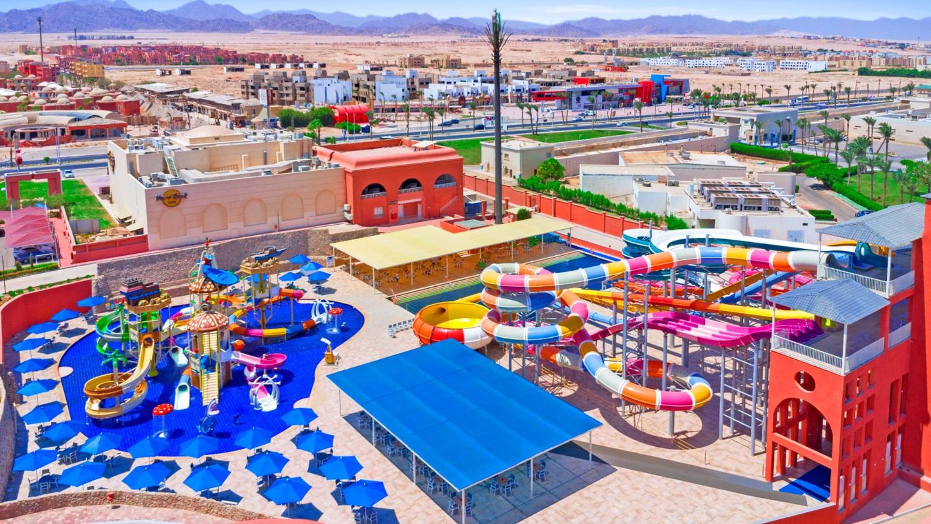 Pickalbatros Laguna Club Resort Sharm El Sheikh מראה חיצוני תמונה Aerial view of Splash Jungle Water Park